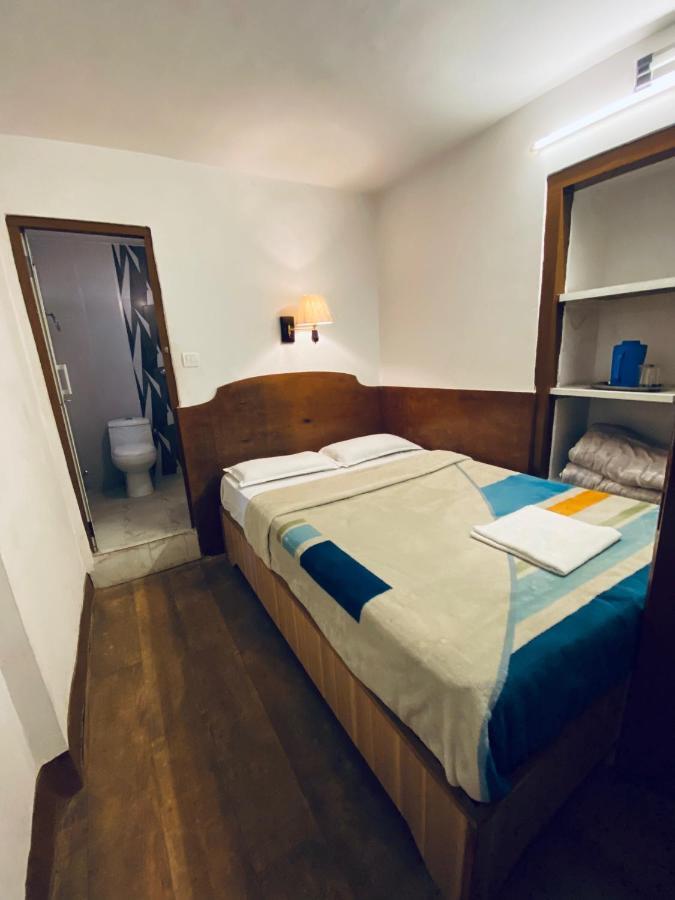 Souvenir Guest House Katmandu Eksteriør billede